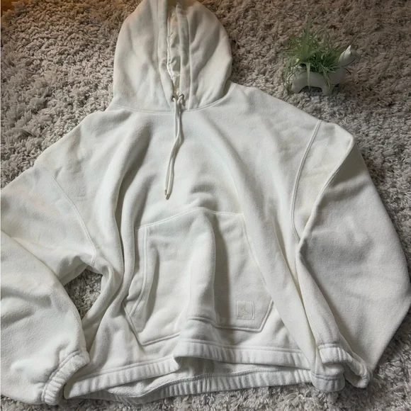 Air Jordan, soft, oversized White hoodie and joggers set - Picture 5 of 9